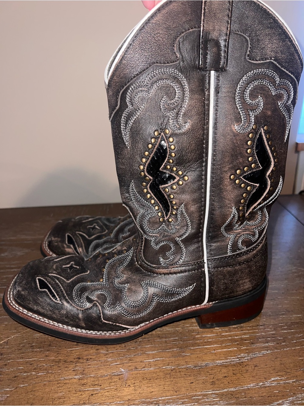 Laredo Woman's Size 9 Spellbound  Boots.